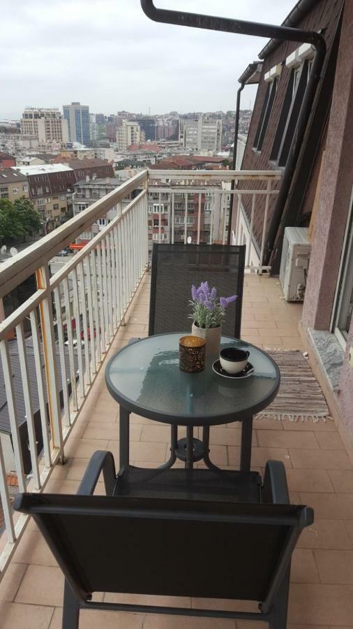Welcoming In Prishtina Apartment Пристина Екстериор снимка